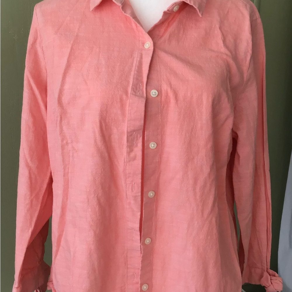 Button Top - Picture 6 of 7